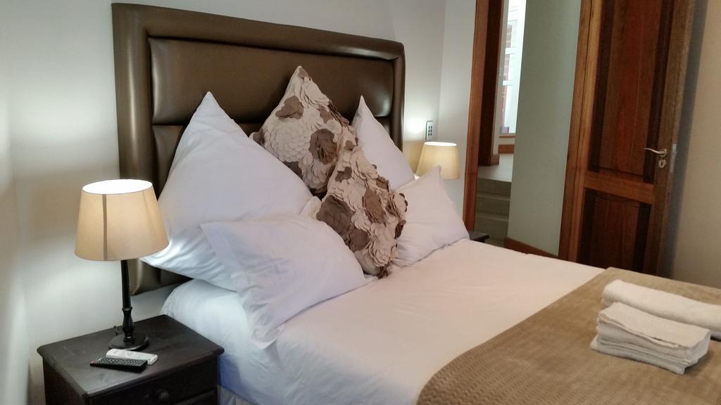 Bed and Breakfast 6 On Acacia Johannesburg Exteriér fotografie