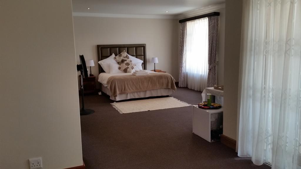Bed and Breakfast 6 On Acacia Johannesburg Pokoj fotografie