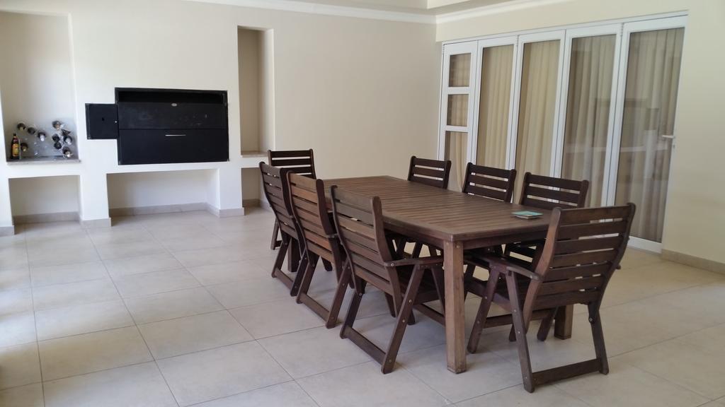 Bed and Breakfast 6 On Acacia Johannesburg Exteriér fotografie
