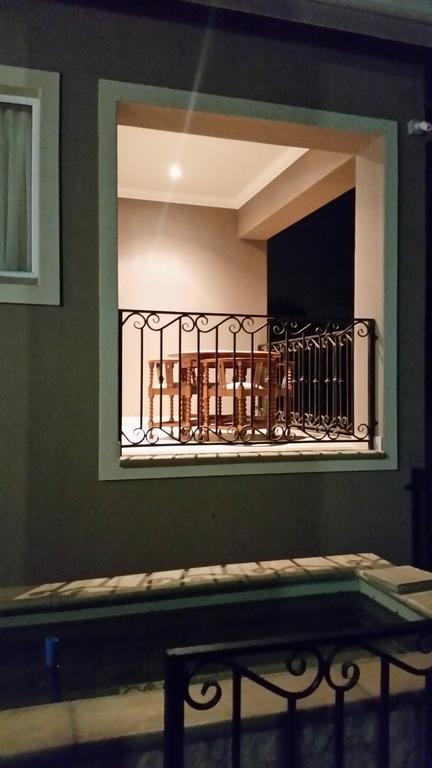 Bed and Breakfast 6 On Acacia Johannesburg Exteriér fotografie