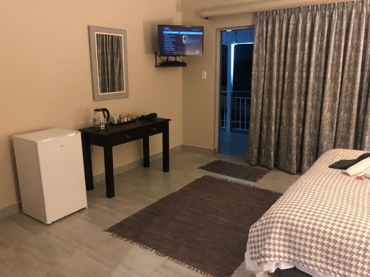 Bed and Breakfast 6 On Acacia Johannesburg Exteriér fotografie