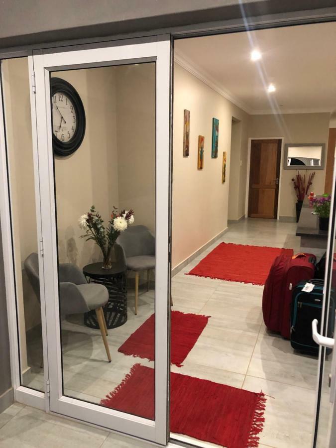 Bed and Breakfast 6 On Acacia Johannesburg Exteriér fotografie