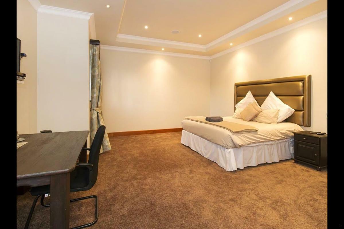 Bed and Breakfast 6 On Acacia Johannesburg Exteriér fotografie