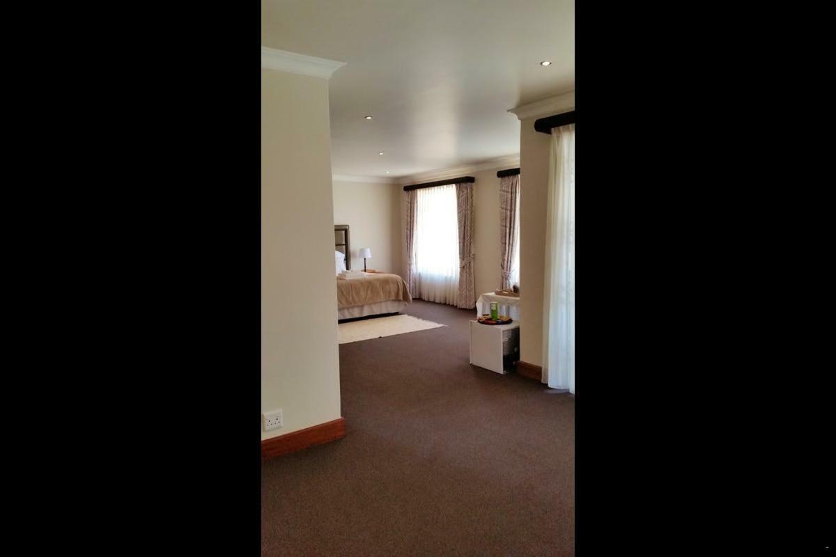 Bed and Breakfast 6 On Acacia Johannesburg Exteriér fotografie